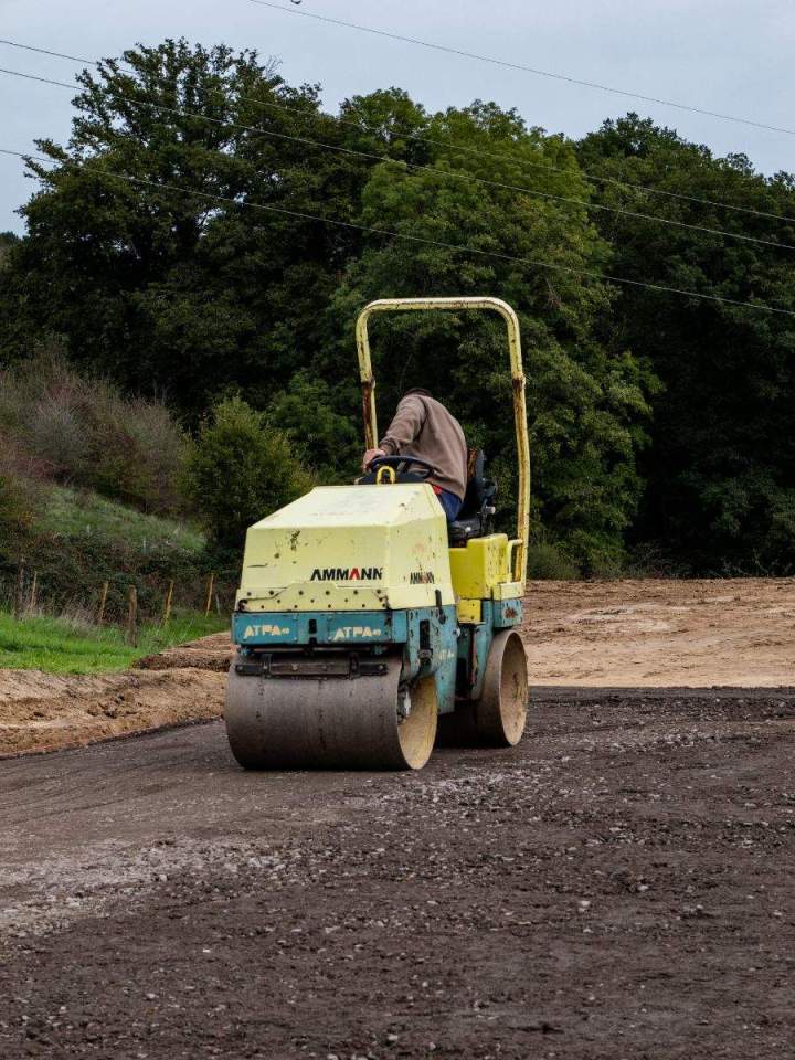 BENAY FILS TRAVAUX PUBLICS SARL (12)